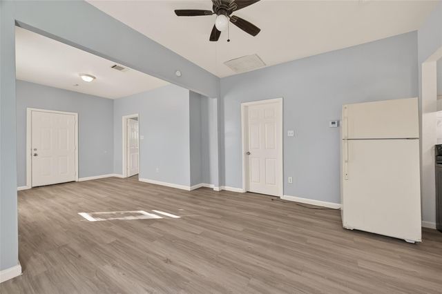 8211 Parnell Street, Houston, TX 77051