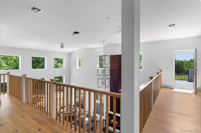 1001 Peconic Bay Boulevard, Jamesport, NY 11947