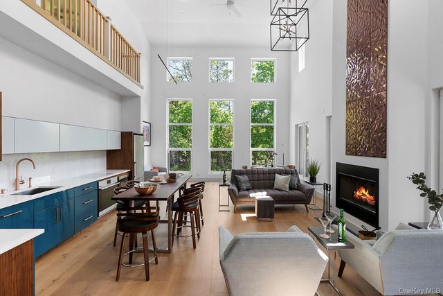 1001 Peconic Bay Boulevard, Jamesport, NY 11947