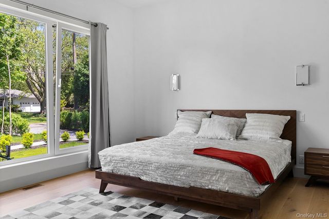 1001 Peconic Bay Boulevard, Jamesport, NY 11947