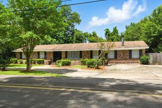 105 S 34th Ave., Hattiesburg, MS 39402
