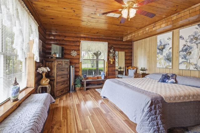 2498 Fm 904 N, Pecan Gap, TX 75469