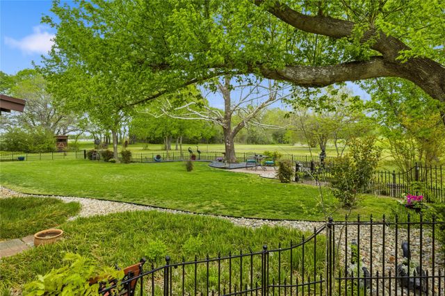 2498 Fm 904 N, Pecan Gap, TX 75469