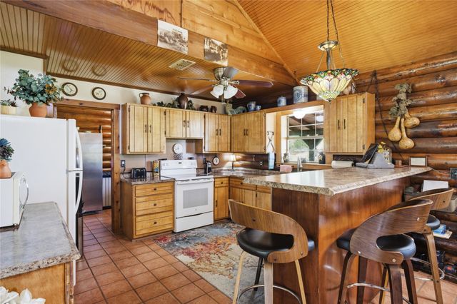 2498 Fm 904 N, Pecan Gap, TX 75469