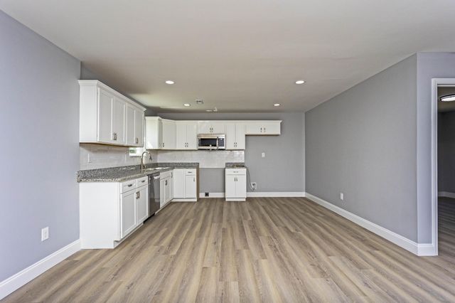 388 Edgewater Street, Dayton, TN 37321
