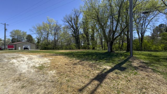 388 Edgewater Street, Dayton, TN 37321