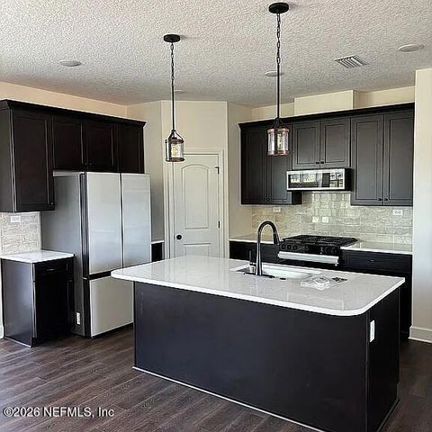 5530 COUNTY ROAD 209 S, Green Cove Springs, FL 32043