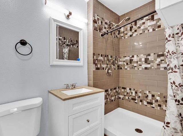 835 BRENTWOOD DRIVE, Lake Wales, FL 33898