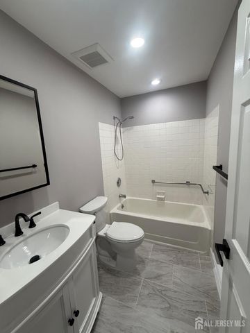 572 Nutley Drive B, Monroe, NJ 08831