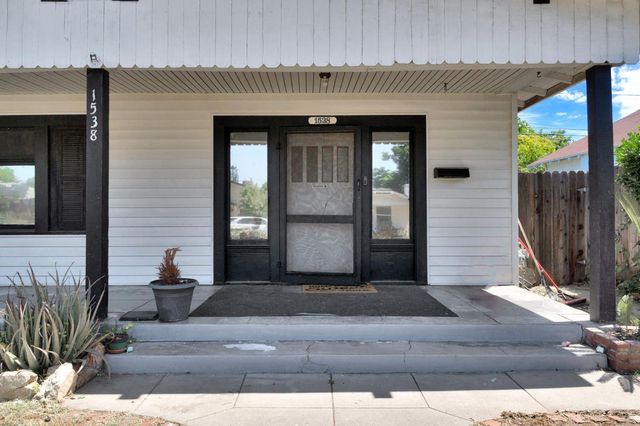 1538 N Wilson Avenue, Fresno, CA 93728