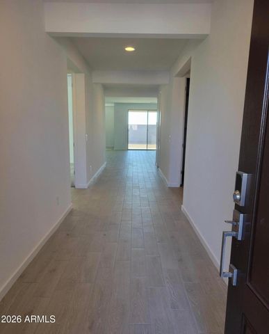37100 N Rhinelander Drive, San Tan Valley, AZ 85140