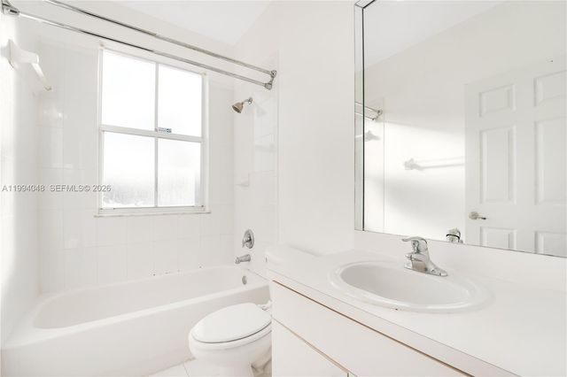 27433 SW 137th Ct 1, Homestead, FL 33032