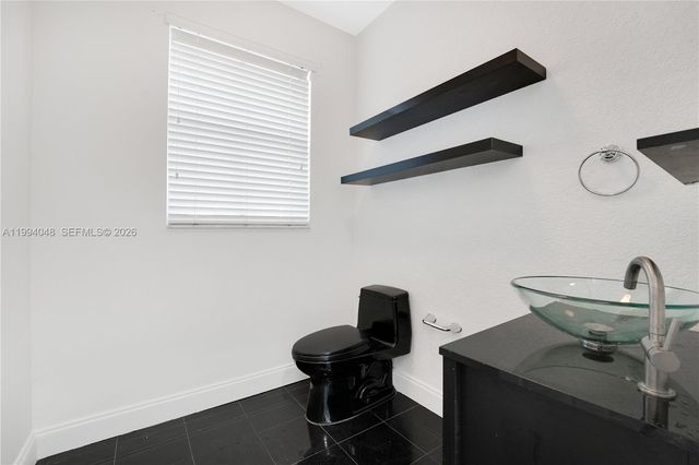 27433 SW 137th Ct 1, Homestead, FL 33032