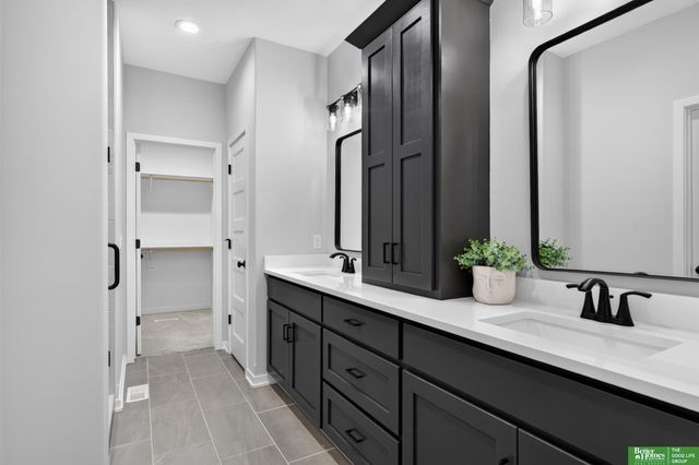 20982 Polk Street, Omaha, NE 68022