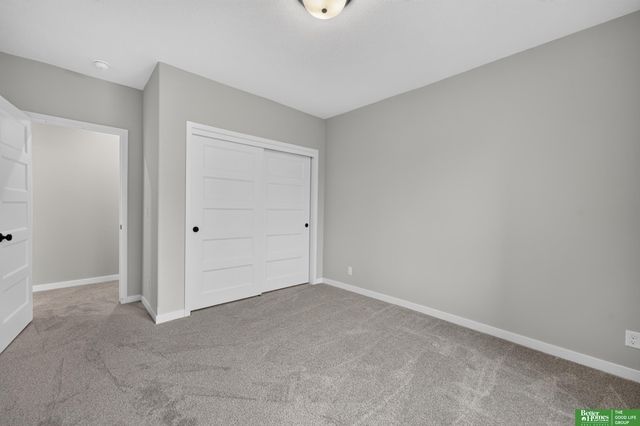 20982 Polk Street, Omaha, NE 68022