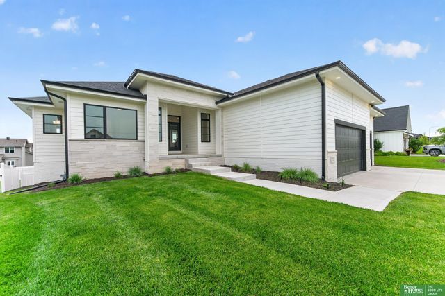 20982 Polk Street, Omaha, NE 68022