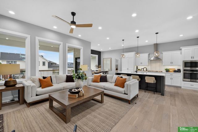 20982 Polk Street, Omaha, NE 68022