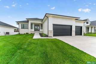 20982 Polk Street, Omaha, NE 68022