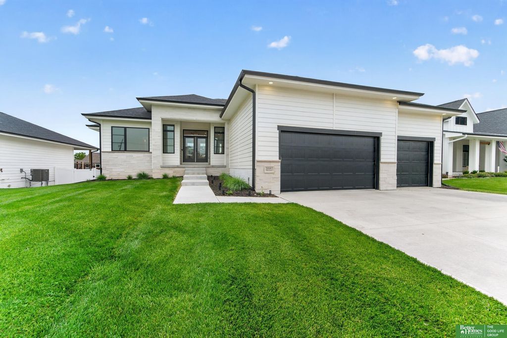 20982 Polk Street, Omaha, NE 68022