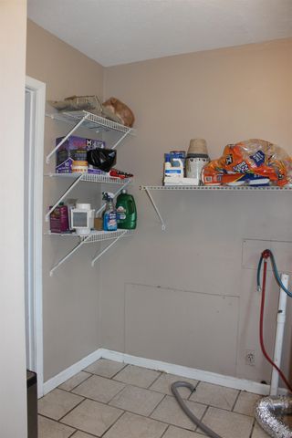 1443 Arapahoe Ave, Salina, KS 67401