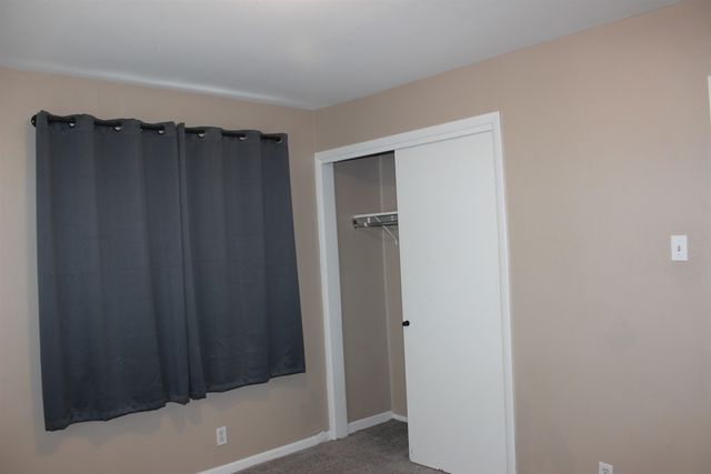 1443 Arapahoe Ave, Salina, KS 67401