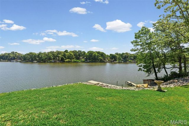 1048 Bermuda Drive, Edwardsville, IL 62025