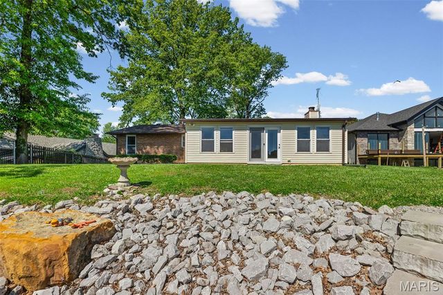 1048 Bermuda Drive, Edwardsville, IL 62025