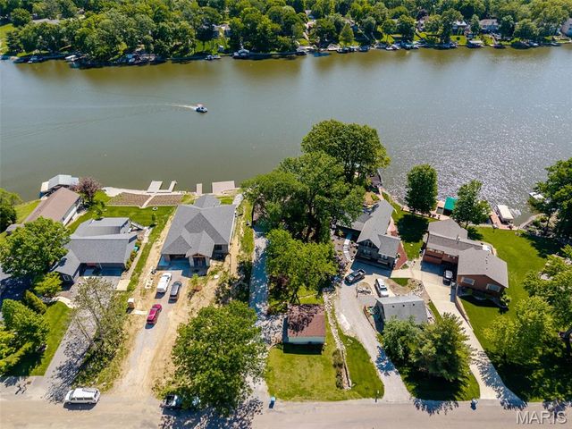 1048 Bermuda Drive, Edwardsville, IL 62025