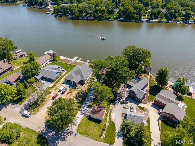 1048 Bermuda Drive, Edwardsville, IL 62025