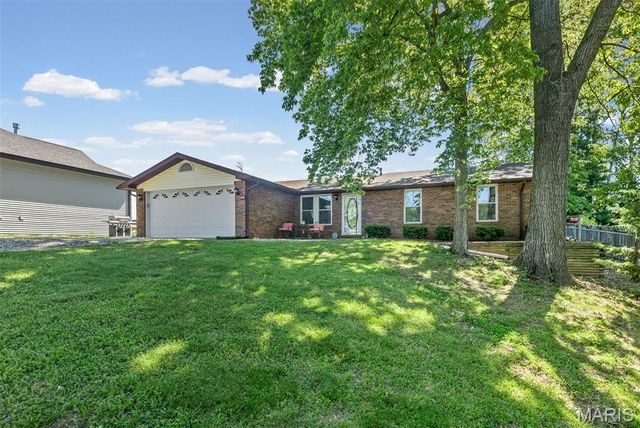 1048 Bermuda Drive, Edwardsville, IL 62025