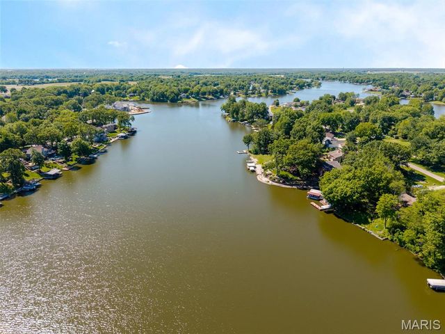 1048 Bermuda Drive, Edwardsville, IL 62025