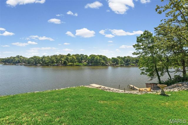 1048 Bermuda Drive, Edwardsville, IL 62025