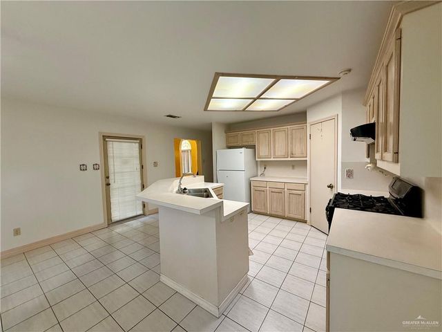 6501 Magnum Road, Mission, TX 78573