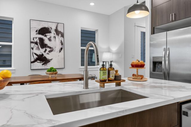 305 Marcella Street C, Houston, TX 77091