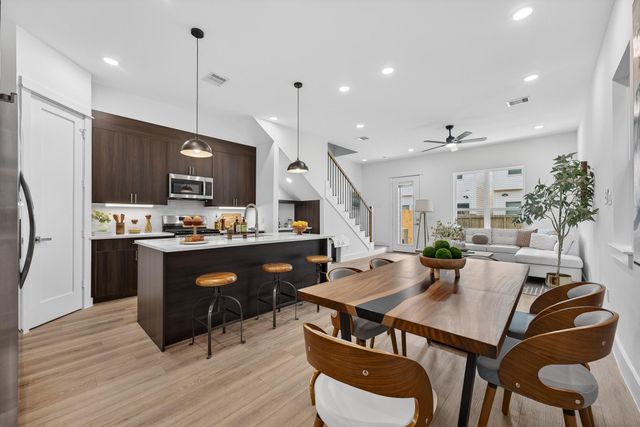 305 Marcella Street C, Houston, TX 77091