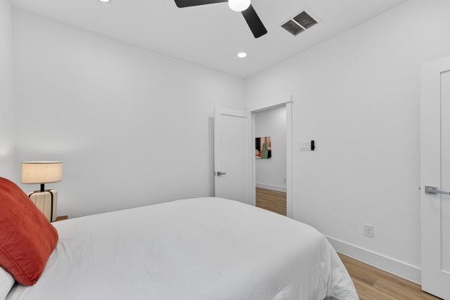 305 Marcella Street C, Houston, TX 77091