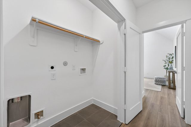 305 Marcella Street C, Houston, TX 77091