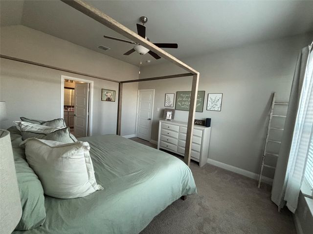 426 Wilkerson Lane, Justin, TX 76247