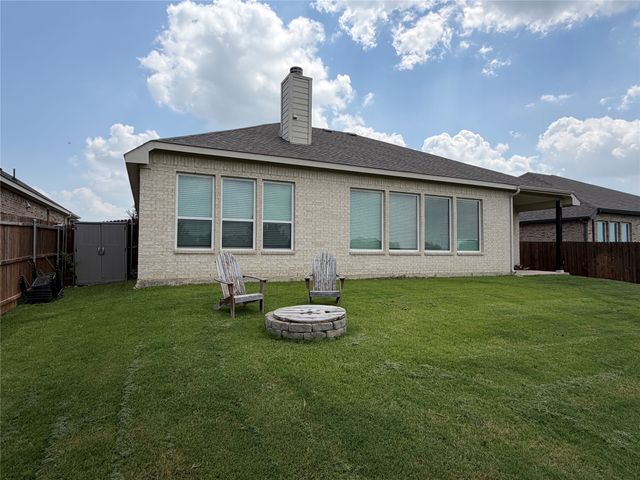 426 Wilkerson Lane, Justin, TX 76247