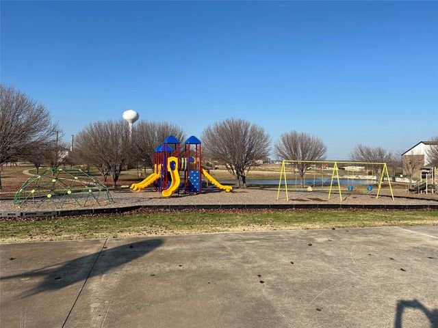 426 Wilkerson Lane, Justin, TX 76247