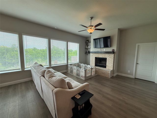 426 Wilkerson Lane, Justin, TX 76247