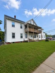 34 West Center Street 2E, Manchester, CT 06040