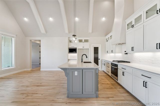 17539 S 52nd East Avenue, Bixby, OK 74008