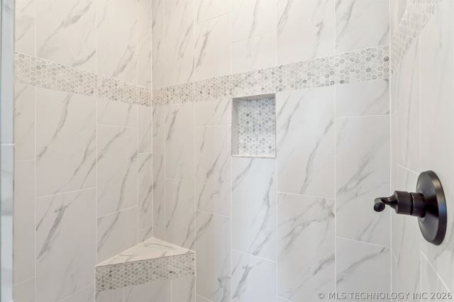 17539 S 52nd East Avenue, Bixby, OK 74008