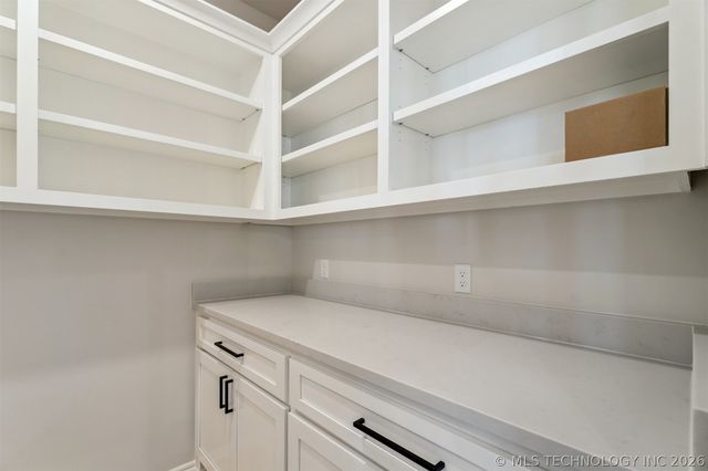 17539 S 52nd East Avenue, Bixby, OK 74008