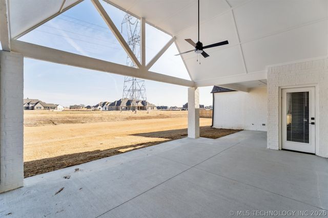 17539 S 52nd East Avenue, Bixby, OK 74008