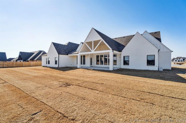 17539 S 52nd East Avenue, Bixby, OK 74008