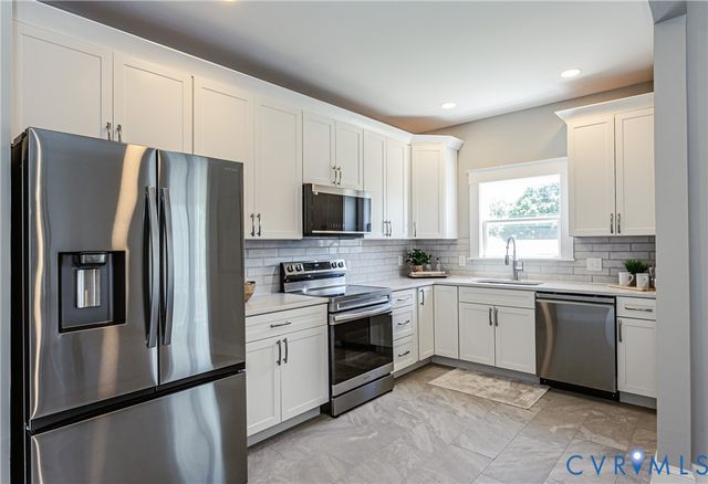 607 N 37th St, Richmond, VA 23223