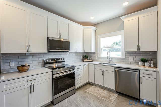 607 N 37th St, Richmond, VA 23223