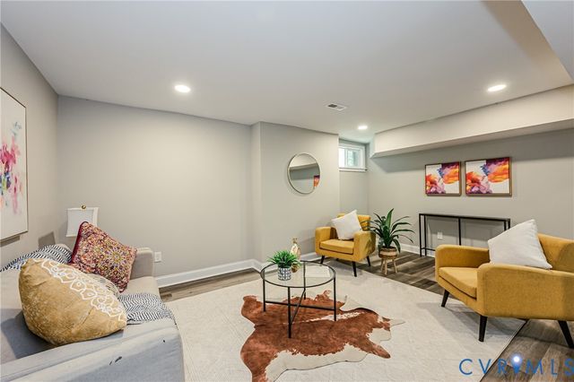 607 N 37th St, Richmond, VA 23223